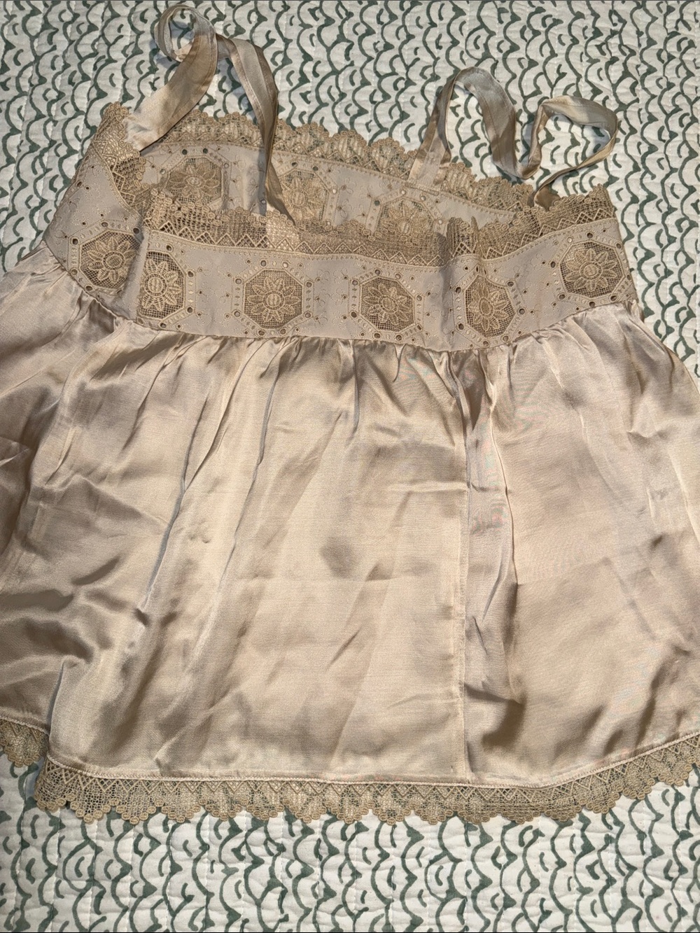 Intimissimi Mid Summer Dream. Viscose Satin Lace-Trim Camisole & Shorts Set - Picture 5 of 8
